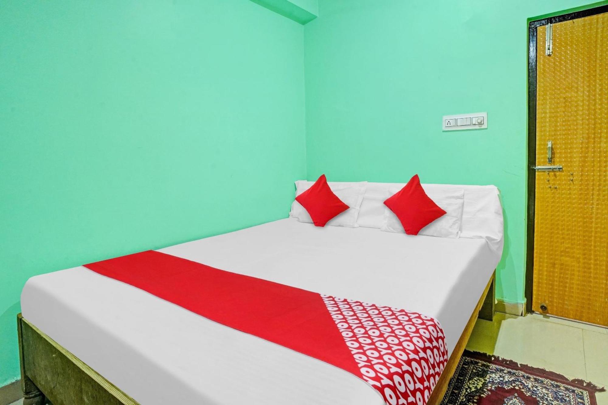 Flagship Hotel Sneh Inn Rms Colony Patna  Exterior photo